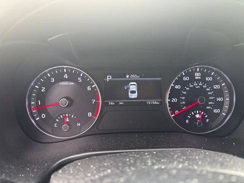 Used 2022 Kia Forte LXS FWD image 6