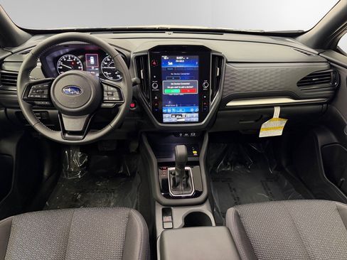 Certified 2025 Subaru Forester Premium image 10