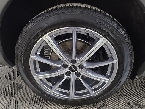 Used 2023 Audi SQ5 Premium Plus w/ Premium Plus Package image 14