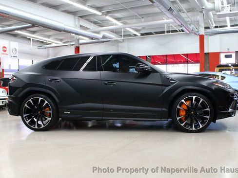 Used 2023 Lamborghini Urus S image 10