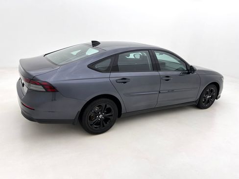 Used 2025 Honda Accord SE image 8