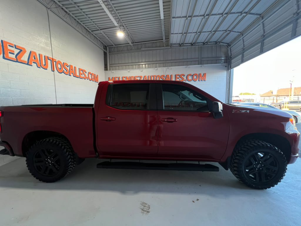 Used 2024 Chevrolet Silverado 1500 RST w/ Convenience Package II AWD/4WD image 4