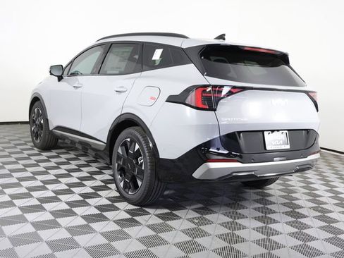 New 2026 Kia Sportage SX FWD image 3