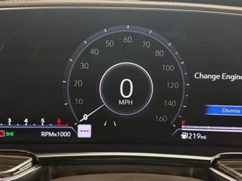 Used 2021 Cadillac Escalade Sport RWD image 32