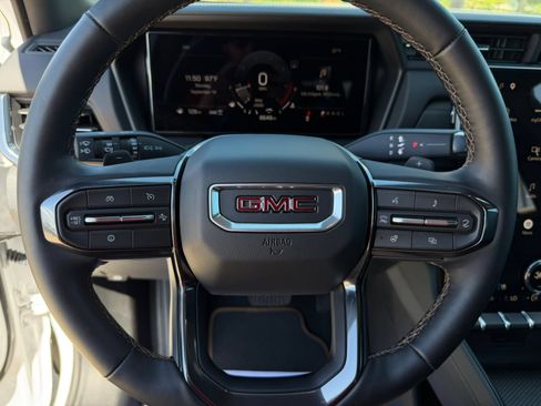 Used 2026 GMC Terrain AT4 w/ Convenience Package III AWD/4WD image 20