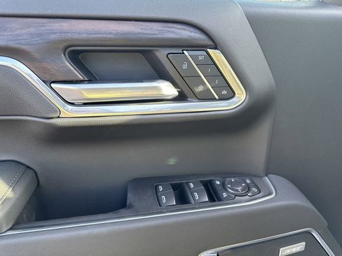 New 2026 GMC Sierra 1500 SLT w/ SLT Premium Plus Package image 7