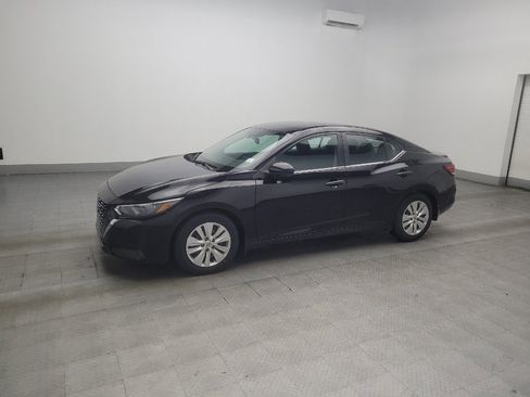 Used 2024 Nissan Sentra S FWD image 2