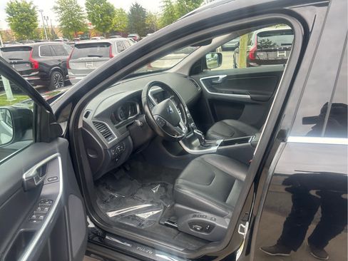 Used 2016 Volvo XC60 T5 Premier AWD/4WD image 22