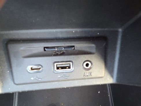 Used 2019 GMC Sierra 1500 SLT w/ SLT Premium Plus Package image 34