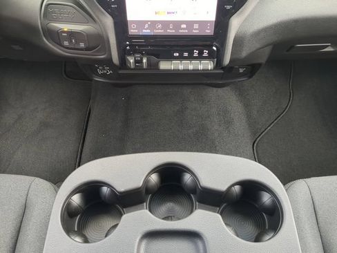 New 2026 RAM 2500 Tradesman AWD/4WD image 20
