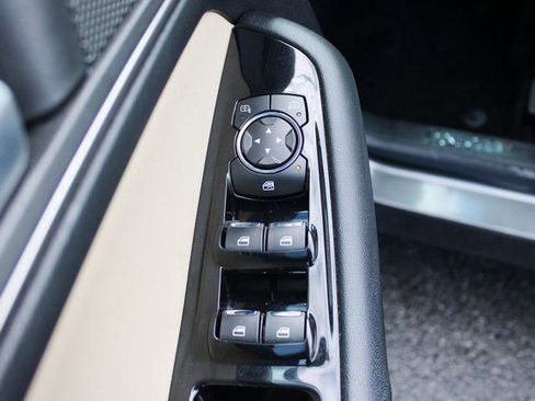 Used 2016 Ford Edge SEL w/ Equipment Group 201A image 11