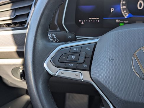 Used 2024 Volkswagen Jetta SE image 22