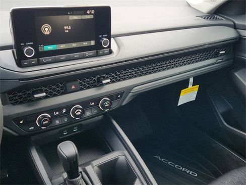 New 2025 Honda Accord SE image 12