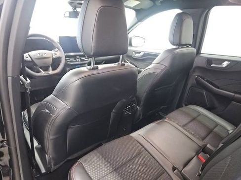 Used 2025 Ford Escape ST-Line w/ Tech Pack #1 image 18