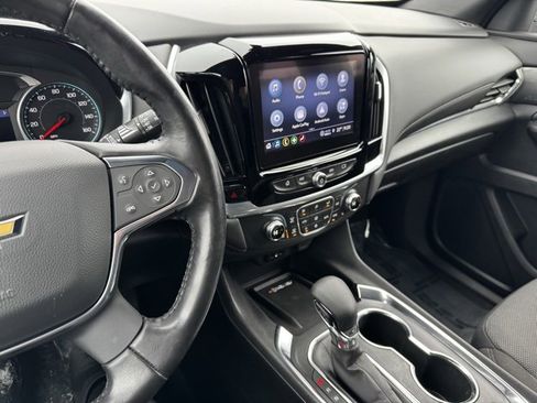 Certified 2022 Chevrolet Traverse LT image 19
