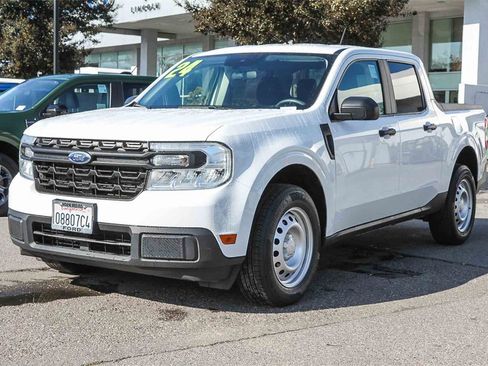 Certified 2024 Ford Maverick XL image 3