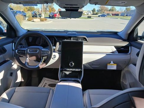 New 2026 GMC Terrain Denali w/ LPO, Floor Liner Package image 22