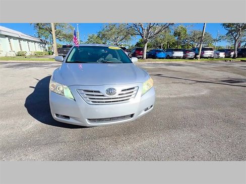 Used 2009 Toyota Camry image 26