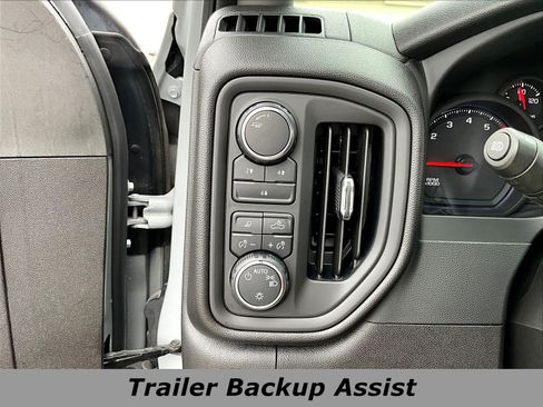 Used 2024 Chevrolet Silverado 2500 Custom w/ Custom Value Package AWD/4WD image 38