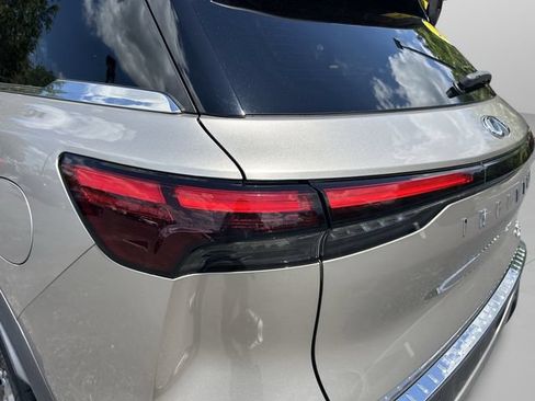 Used 2023 INFINITI QX60 Luxe w/ Cargo Package FWD image 39