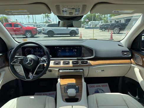 Used 2026 Mercedes-Benz GLE 450 4MATIC image 17