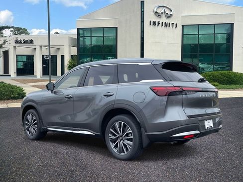 New 2026 INFINITI QX60 Luxe image 4