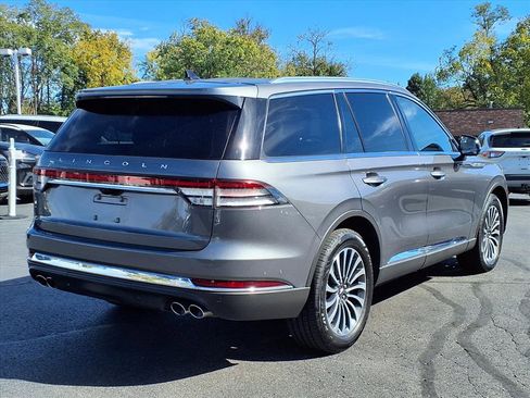 Certified 2023 Lincoln Aviator Reserve w/ Equipment Group 201A image 7