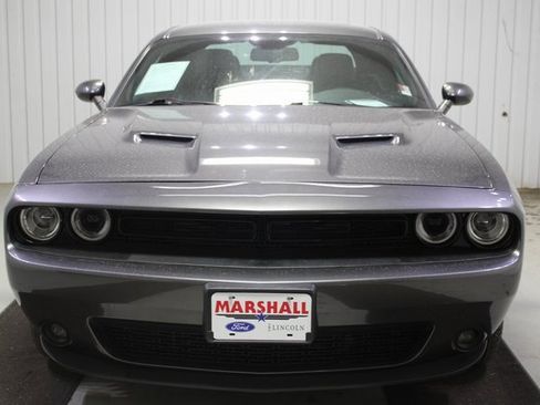 Used 2018 Dodge Challenger SXT Plus image 2