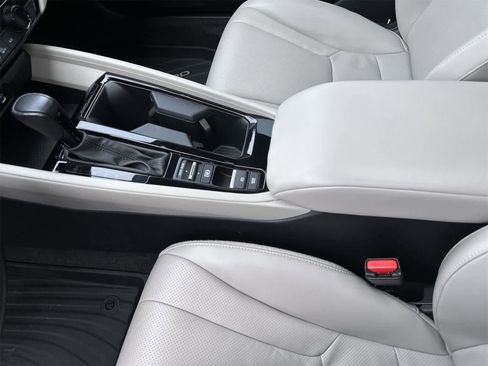 Used 2023 Honda Accord EX-L image 22