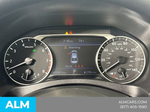 Used 2025 Nissan Altima 2.5 SV FWD image 30