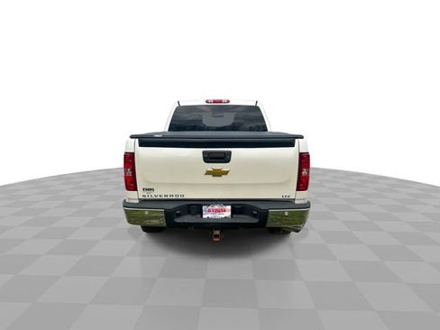 Used 2013 Chevrolet Silverado 1500 LTZ w/ LTZ White Diamond Edition image 8
