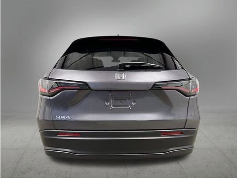 New 2027 Honda HR-V LX image 4