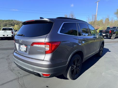 Used 2021 Honda Pilot Special Edition image 6