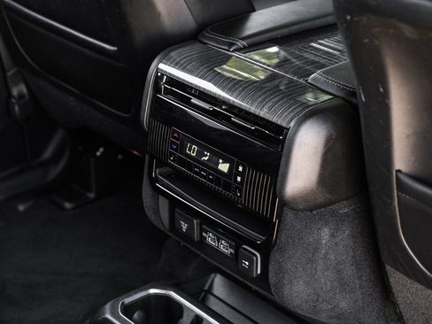 Used 2022 Jeep Wagoneer Series II w/ Premium Group I AWD/4WD image 53