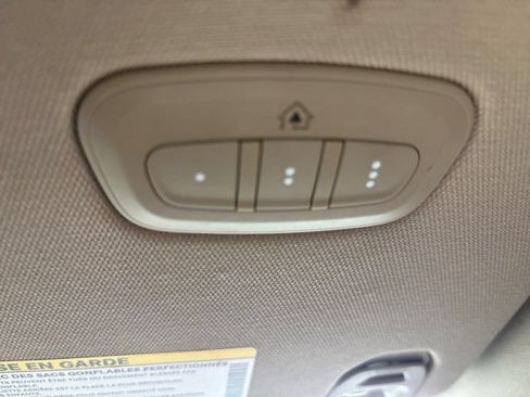 Used 2019 RAM 1500 Laramie AWD/4WD image 45