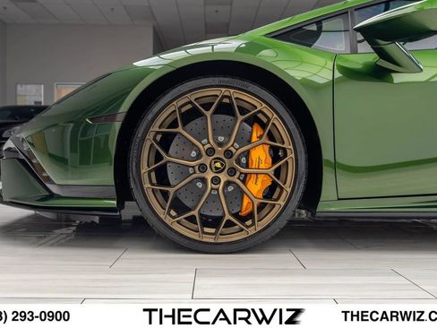 Used 2024 Lamborghini Huracan Tecnica RWD image 12