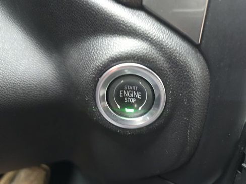 Used 2019 Chevrolet Silverado 1500 RST image 17