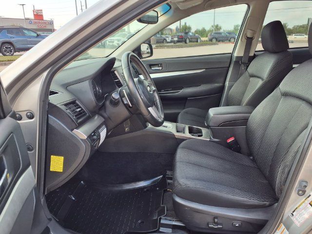 Used 2011 Subaru Legacy 2.5i Premium AWD/4WD image 6