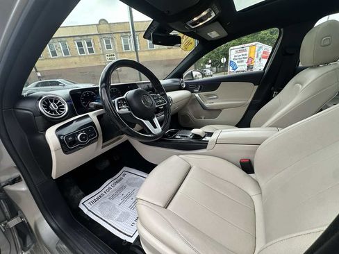 Used 2019 Mercedes-Benz A 220 4MATIC image 10