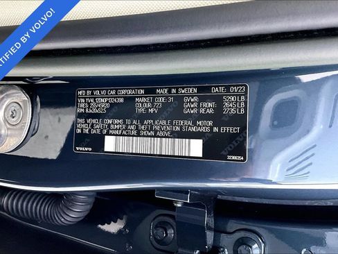 Used 2023 Volvo XC60 B5 Plus w/ Protection Package Premier FWD image 39