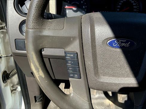 Used 2010 Ford F150 STX image 17