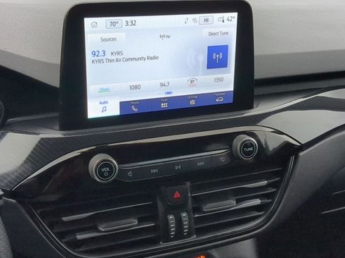 Used 2025 Ford Escape ST-Line image 18