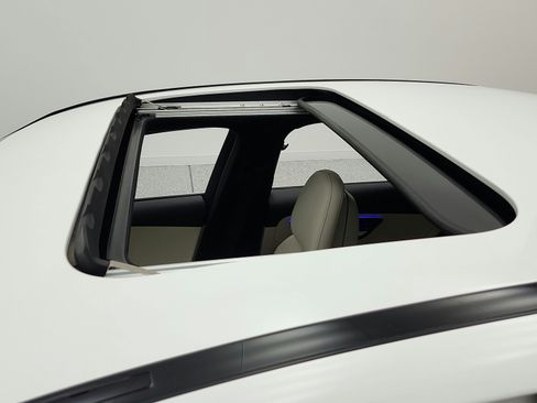 Used 2023 Mercedes-Benz C 300 Sedan image 14