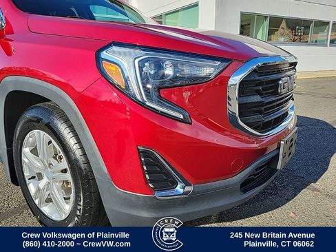 Used 2020 GMC Terrain SLE image 21