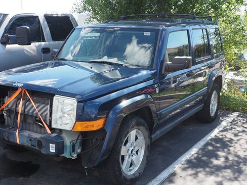Used 2006 Jeep Commander 4WD image 1