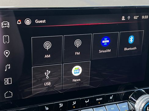 New 2026 GMC Canyon Elevation w/ Convenience Package image 16