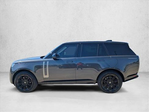 New 2025 Land Rover Range Rover SE image 5