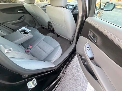 Used 2014 Chevrolet Impala LS w/ LS Convenience Package image 7