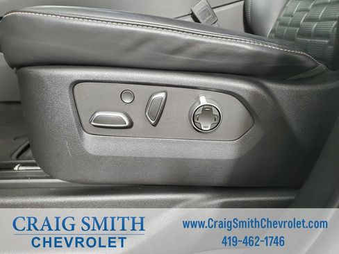 Used 2022 Cadillac Escalade Sport Platinum w/ Heavy-Duty Trailer Package AWD/4WD image 11