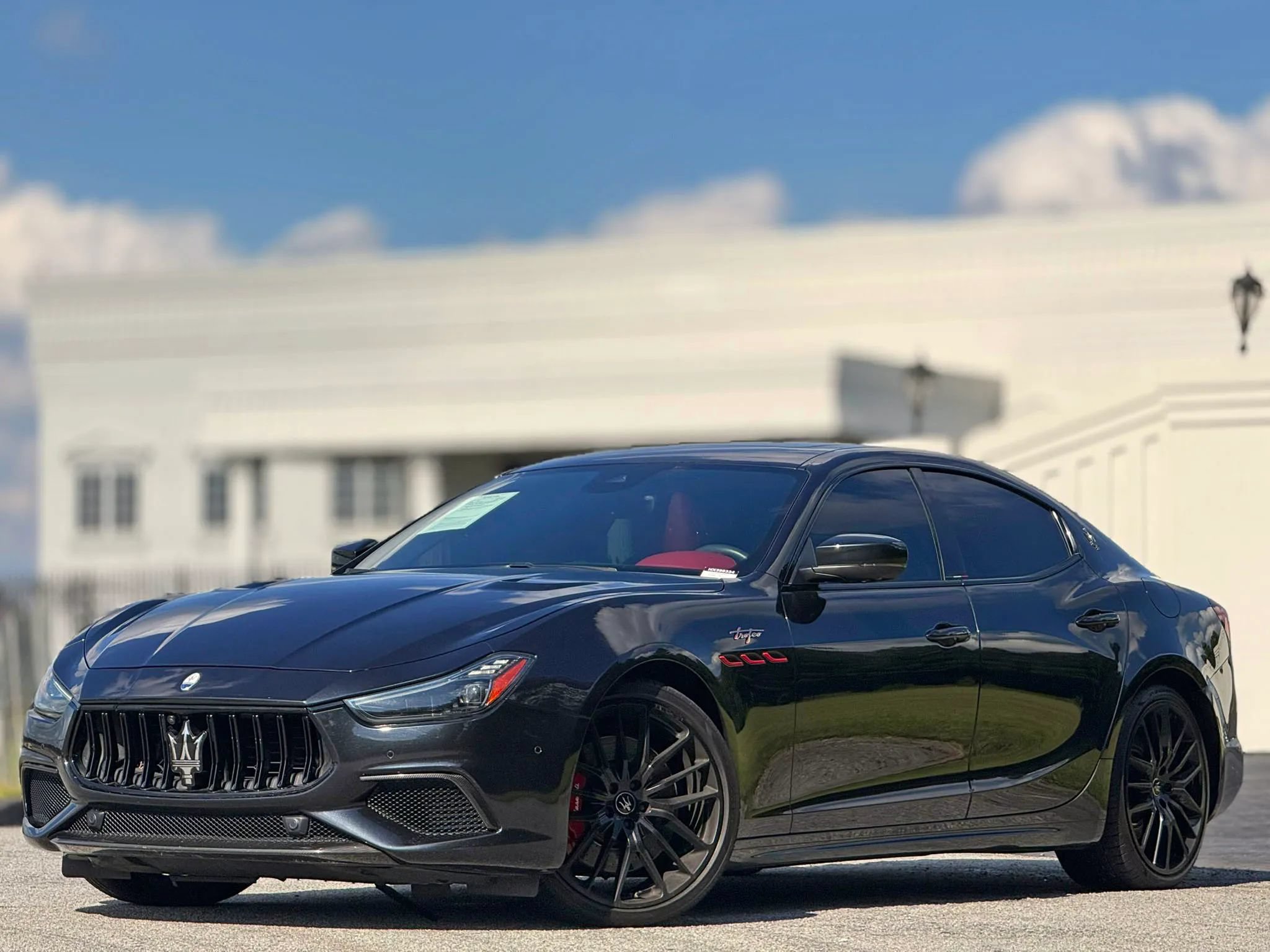 Used 2022 Maserati Ghibli Trofeo RWD image 1